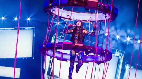 Imagen 1 de Katy Perry aterriza en el Palau Sant Jordi con un show para volver a reinar