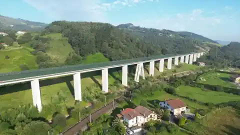Imagen 1 de El lehendakari celebra el impulso de Bruselas a la ‘Y’ vasca de alta velocidad
