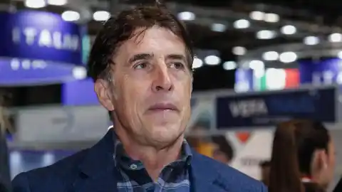 Imagen 1 de La presencia de Perico Delgado en RTVE, aún en el aire dos meses después de su polémica con las protestas propalestinas de la Vuelta