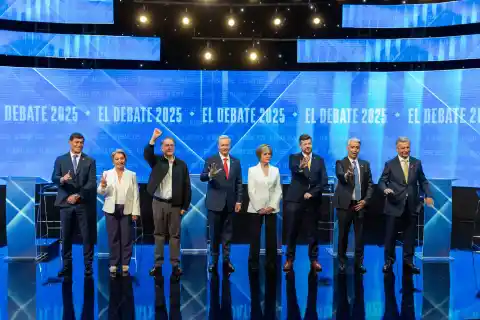 Imagen 1 de Los candidatos no arriesgan en un debate presidencial sin sorpresas
