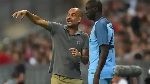 Imagen 1 de Yaya Touré carga contra Pep Guardiola: "No veo un hombre, veo una serpiente"