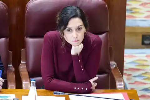 Imagen 1 de La justicia tumba los argumentos del Gobierno de Ayuso para no entregar las actas de inspección de las residencias en lo peor de la pandemia
