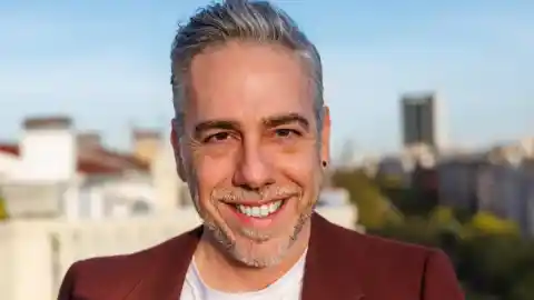 Imagen 1 de “Los jóvenes piden ayuda a la IA para no suicidarse”