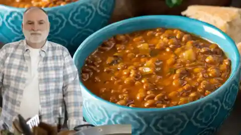 Imagen 1 de La receta de lentejas con hortalizas que José Andrés sigue preparando para su familia