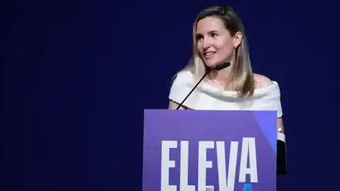 Imagen 1 de Reyes Bellver, directora de fútbol femenino de la RFEF, 42 años: "Si las jugadoras están bien protegidas, el juego también mejora"