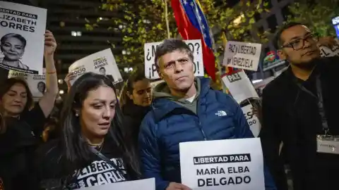 Imagen 1 de Cientos de venezolanos apoyan a María Corina Machado desde Madrid a pocos días de la entrega del Nobel de la Paz