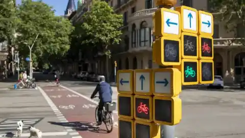 Imagen 1 de Un semáforo con pocas mujeres