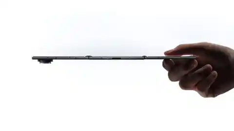 Imagen 1 de El Samsung Galaxy Z TriFold tiene mucho del Galaxy Z Fold7 aunque luzca triple pantalla