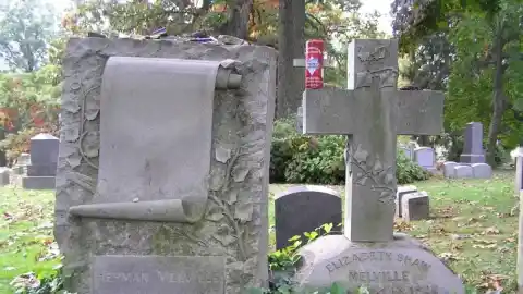 Imagen 1 de Cumpleaños con Melville y Sorolla