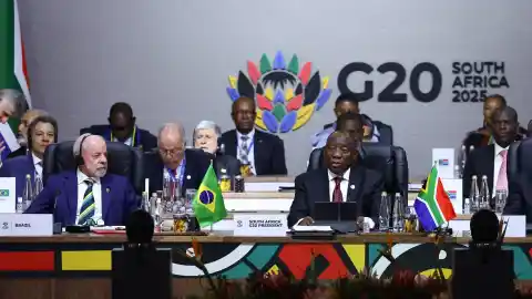 Imagen 1 de Última hora de la guerra entre Rusia y Ucrania, en directo | Starmer anuncia que los líderes europeos intentarán “reforzar” el plan de paz de Trump para Ucrania en la cumbre del G-20