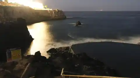 Imagen 1 de Muere una cuarta víctima del golpe de mar en una piscina natural de Tenerife