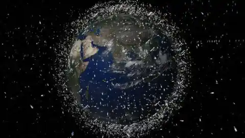 Imagen 1 de La basura espacial amenaza con cegar los telescopios: "El impacto ni siquiera es la punta del iceberg"