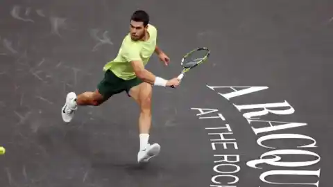 Imagen 1 de Alcaraz regresa con una derrota en el 'tie break' ante Frances Tiafoe en la exhibición de Nueva York