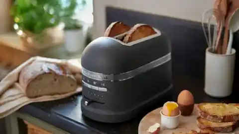 Imagen 1 de Revoluciona tu desayuno con las tostadoras KitchenAid: ultrarrápidas, potentes y con un resultado excelente