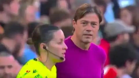 Imagen 1 de El encontronazo de Matías Almeyda con la juez de línea Guadalupe Porras: "Tengo tres hijas, señorita"