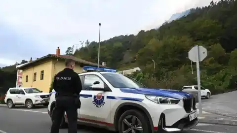 Imagen 1 de Prisión provisional por amenazar de muerte con un hacha y retener durante horas a su expareja en Gernika