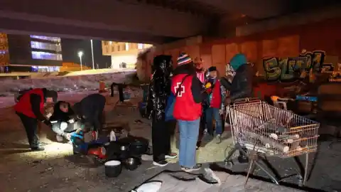 Imagen 1 de Repunte histórico del sinhogarismo en Zaragoza: “Estamos desbordados”