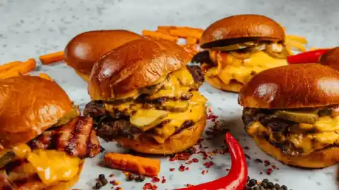 Imagen 1 de La hamburguesería del centro de Madrid con la smash burger más barata de la capital