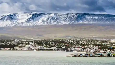 Imagen 1 de Fiordos, volcanes y cataratas en el puerto imprescindible de cualquier ruta por Islandia