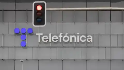 Imagen 1 de Telefónica plantea primas para incentivar las salidas del ERE en los servicios centrales entre 2.500 y 9.000 euros