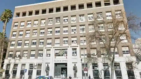 Imagen 1 de La novia del autor confeso del crimen de El Palmar afirma que el hijo de la víctima le contó que no le quería dar la herencia