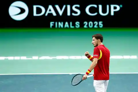 Imagen 1 de Carreño vence a Struff y España queda a un paso de la final de la Copa Davis