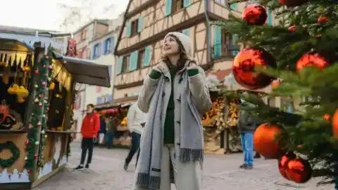 Imagen 1 de Prepara tu viaje de Navidad: estas tarjetas te harán gastar menos