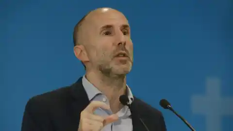 Imagen 1 de Polémicas declaraciones del alcalde de Ourense sobre el Athletic, al que acusa de xenofobia: "Discriminación intolerable"