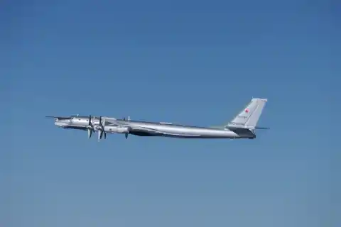 Imagen 1 de Japón expresa su “grave preocupación” por las maniobras de bombarderos rusos y chinos