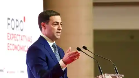 Imagen 1 de El lehendakari advierte a Sánchez: “No aportaremos estabilidad a cualquier precio”