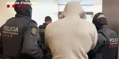 Imagen 1 de Detenido un médico ‘influencer’ acusado de liderar una red internacional de tráfico de medicamentos ilegales y dopantes