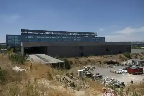 Imagen 1 de El TSJM tumba el plan de Almeida para que el Atlético pueda construir su Ciudad del Deporte