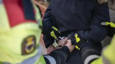 Imagen 1 de Detenido un taxista en Santa Coloma de Gramenet por atropellar a un hombre con el que discutió