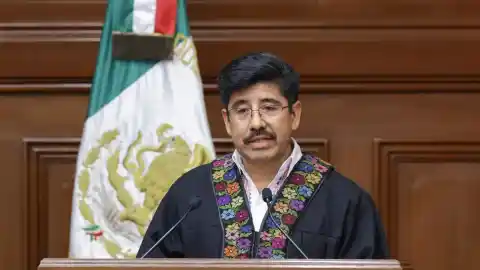 Imagen 1 de Hugo Aguilar reivindica una Suprema Corte “dispuesta a ir más allá de los expedientes” en su primer informe