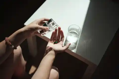 Imagen 1 de El mayor estudio hasta el momento sobre antidepresivos es contundente: hay que dejarlos despacio y con terapia psicológica