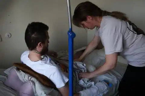 Imagen 1 de La increíble evacuación del soldado Maksim en el frente de Ucrania