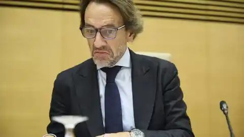 Imagen 1 de El mensaje de Cuenca a la secretaria de Mazón a las 23:35 h del día de la DANA: "Sigo parado en el mismo sitio. Situación controlada"