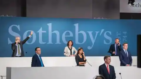 Imagen 1 de Subastan un libro judío de oraciones robado por los nazis a la familia Rothschild, por más de cinco millones