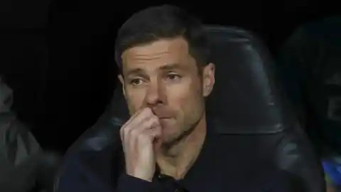 Imagen 1 de Drama en el Real Madrid: Rüdiger también cae y Xabi Alonso se la juega con ocho bajas y la duda de Mbappé