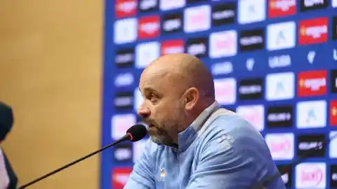 Imagen 1 de Manolo González defiende a Luis Milla: “Yo también habría visto la tarjeta roja”