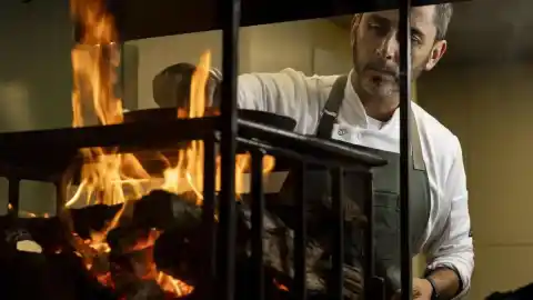 Imagen 1 de Las brasas renacen en manos de los grandes chefs: cinco locales de alta cocina con fuego