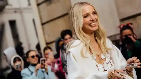 Imagen 1 de Paula, bioquímica, sobre el ácido poliglutámico: "El super hidratante que retiene 4 veces más agua que el hialurónico"