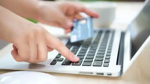 Imagen 1 de Solo el 42% de jóvenes confía en comprar online: Amazon y Fad Juventud lanzan una campaña contra los fraudes