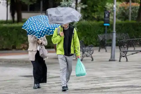 Imagen 1 de Andalucía y Comunidad Valenciana, en alerta roja por lluvias torrenciales