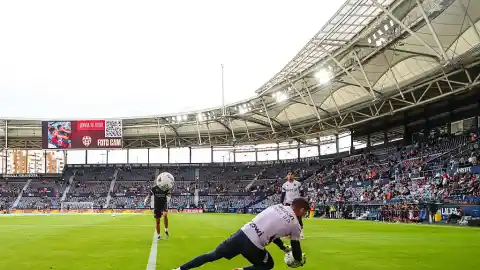 Imagen 1 de El Levante - Villarreal, en riesgo: piden su suspensión por la alerta de una nueva DANA y posibles inundaciones