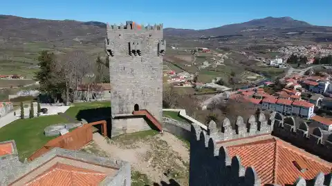 Imagen 1 de La joya portuguesa en la frontera con España: un parque nacional bajo la protección de un castillo