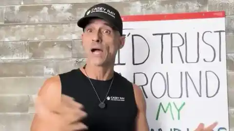 Imagen 1 de Casey Ray, entrenador de perros: "Estas son las cinco razas en las que confío cuando estoy con niños"