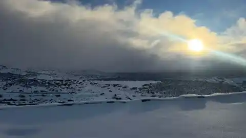 Imagen 1 de Emilia deja metro y medio de nieve en el Teide, la nevada más intensa en la última década