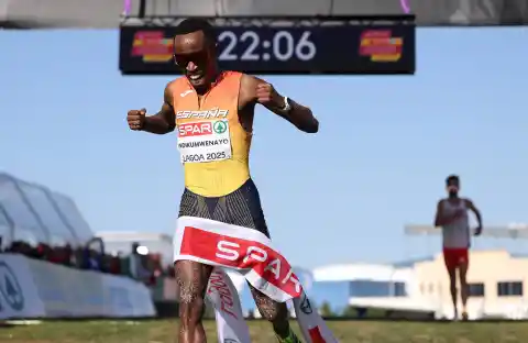 Imagen 1 de Thierry Ndikumwenayo, campeón pese a todo en el Europeo de cross