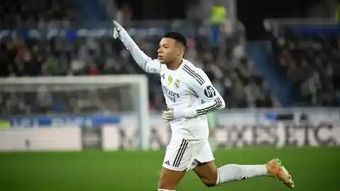 Imagen 1 de Victoria agónica del Real Madrid en Vitoria